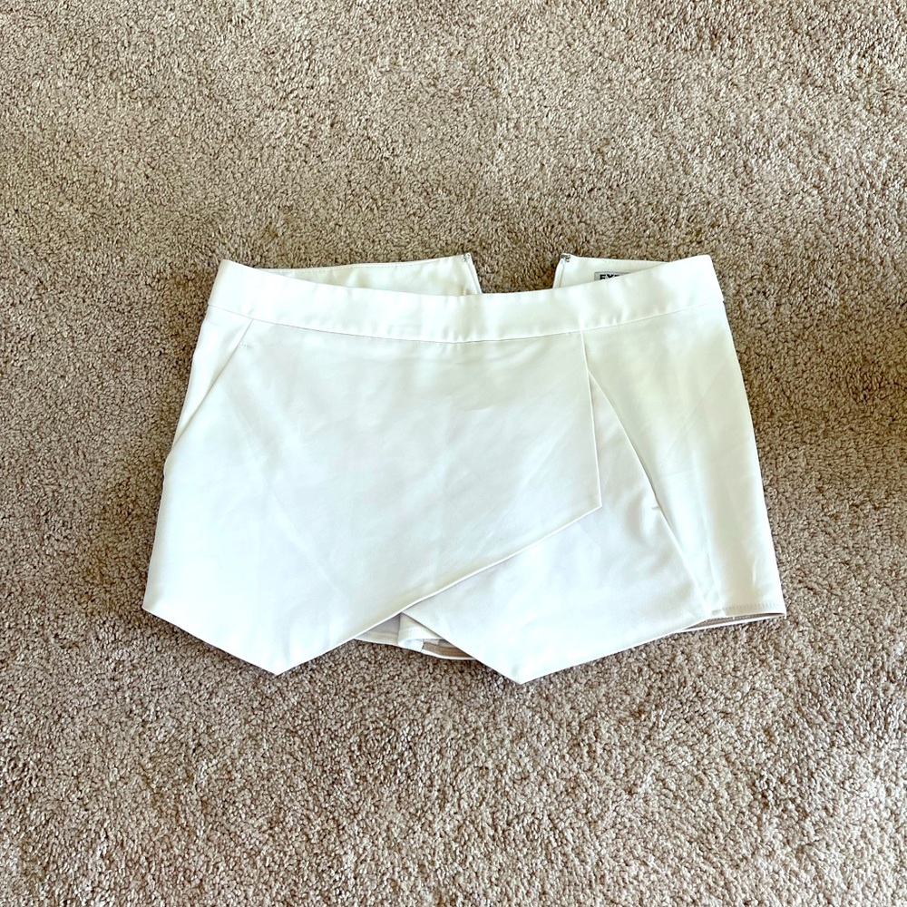 Express White Shorts - 4